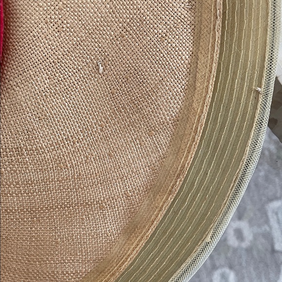 VINTAGE 1910’s straw hat with rose and yellow tulle red velvet Accents - Picture 6 of 13